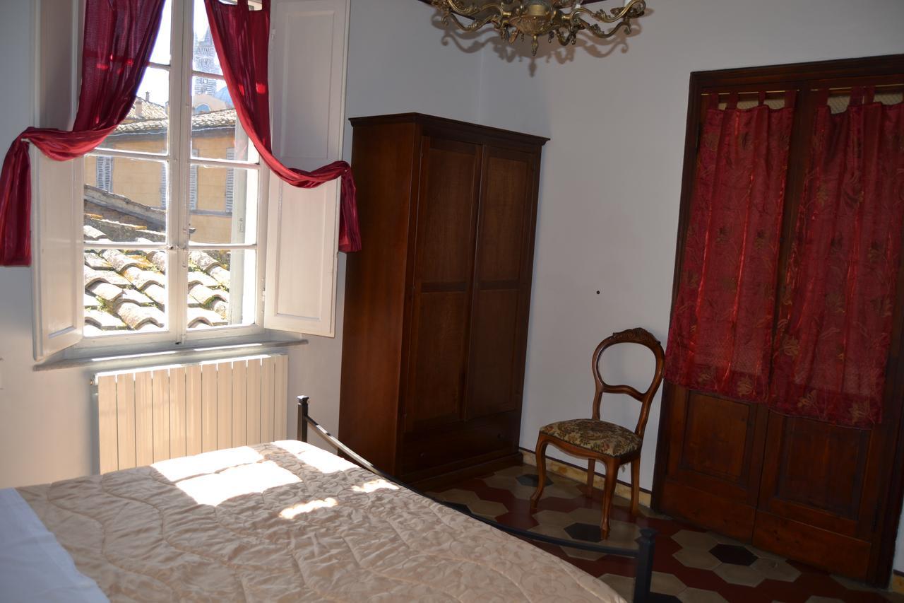 La Casa Di Antonella Otel Siena Dış mekan fotoğraf