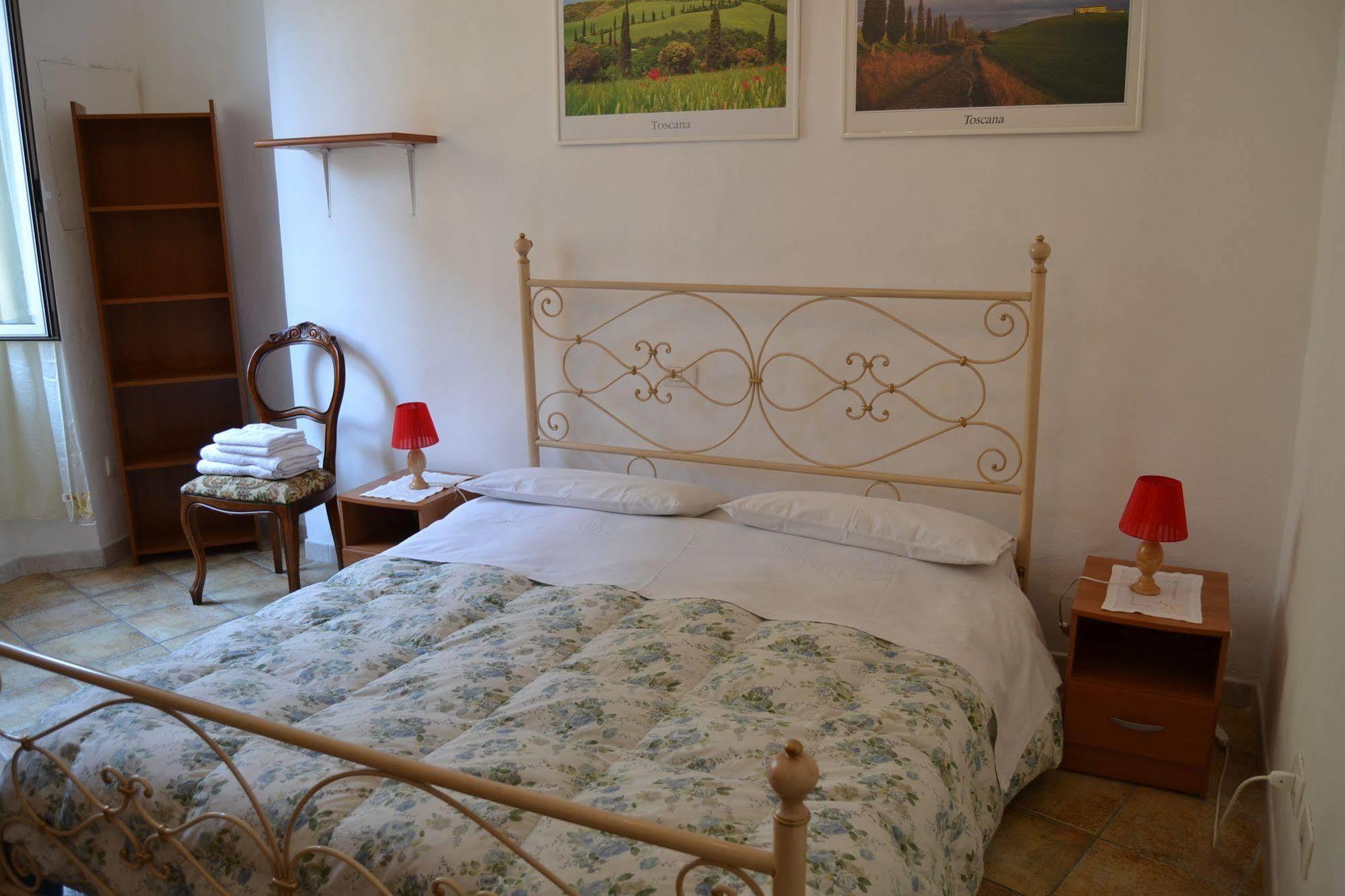 La Casa Di Antonella Otel Siena Dış mekan fotoğraf