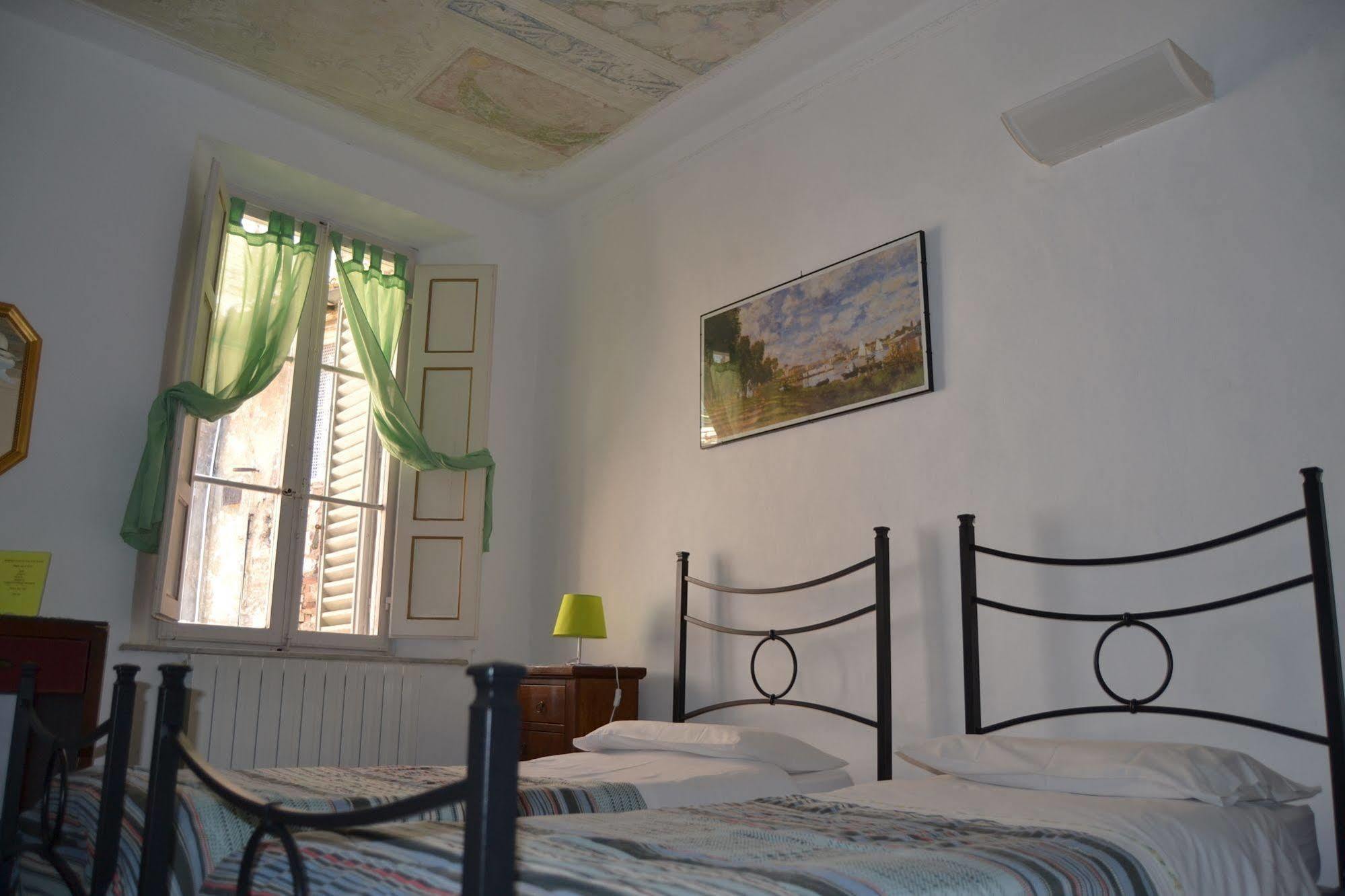 La Casa Di Antonella Otel Siena Dış mekan fotoğraf