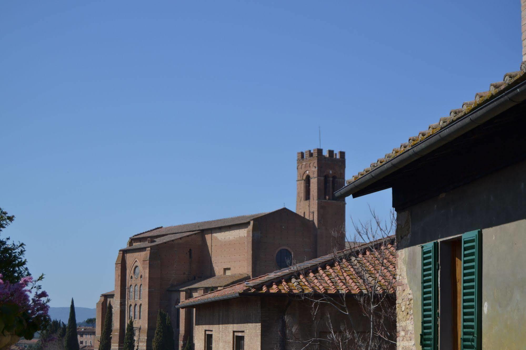 La Casa Di Antonella Otel Siena Dış mekan fotoğraf